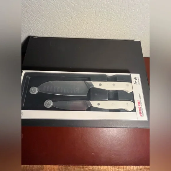 Cangshan Aperitivo Series Knife Set Sealed ! - Picture 2 of 7